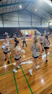 509 reactions · 92 comments | Team work  Everyone with a ball, run in a circle (don’t get dizzy ), call up - pop ball over head, call drop, bounce ball and run onto the next one… the drop didn’t go so well 藍浪 #spnetball #netball #takethenextstep #fitness #fun #teamwork www.spnetball.com | Susan Pettitt | Facebook