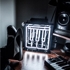 Custom piano keyboard LED light