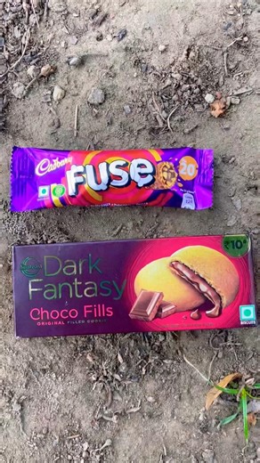 Happy Birthday 🎂 Surprise Gift 🎁 Fuse Chocolate 🍫 & Biscuit 🍪 #shorts #ytshorts #chocolate