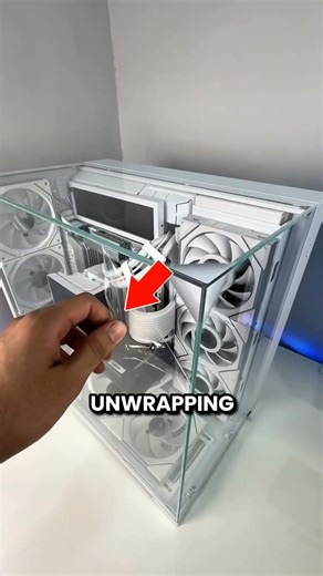 This Guy's New PC Setup Broke