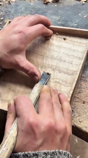 Wood Carving Using a Bent Gouge to Create Textured Grooves