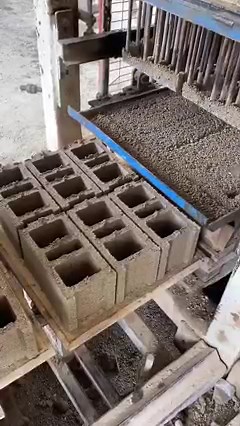 #constructiontools #construction #design #constructionwork Image/Audio Courtesy: Unknown⁠DM for credit or removal requests.⁠ Use intended only for knowledge and information purposes. | The Constructor - Civil Engineering Home