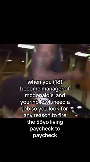 and then we play rl in the office w el cinc#mcdonalds #fyp #giftok #streamer #viral