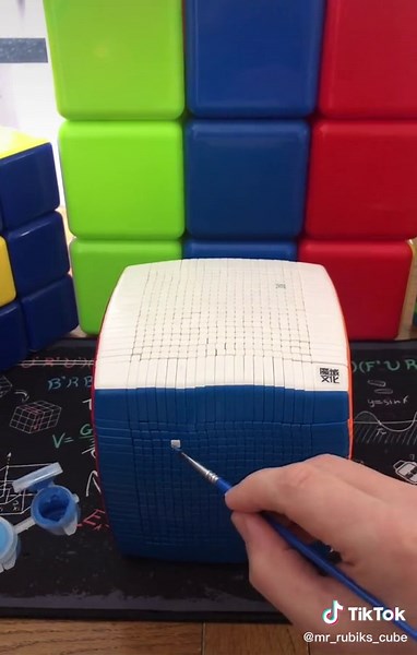 Coloring and Solving Massive 21x21 Rubik's Cube - Epic Fail!
