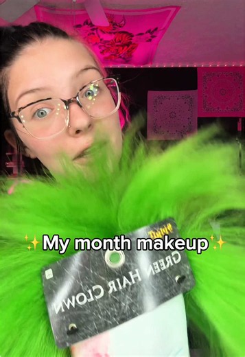 April birth month makeup looks — creative 90s-inspired month makeup