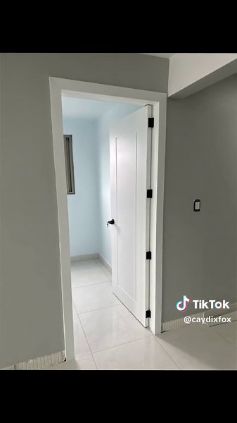 Puertas de Recámara Blancas: Diseños Modernos de Interior