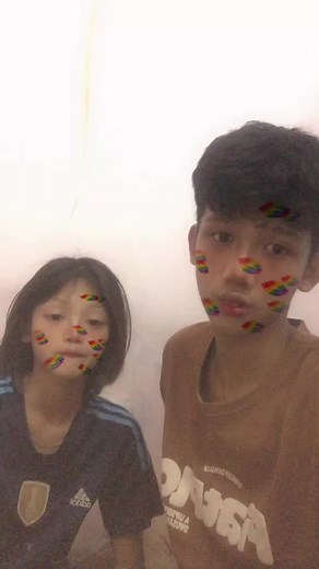 Video của Vtt080908 (@vtthuy080908) với bản nhạc nhạc nền - Ng Việt Đô 💵 - Ng Việt Đô 💵