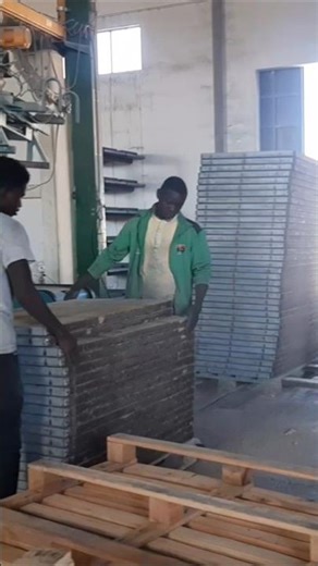 When Accuracy Meets Power #smartblockline #concreteblocks #automation #manufacturing