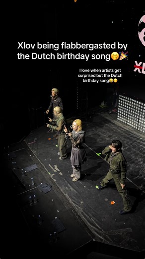 Surprising the Artist with the Dutch Birthday Song