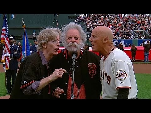 NLCS Gm3: Weir, Lesh, Flannery sing national anthem