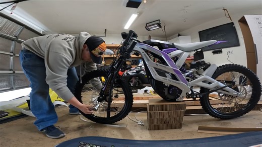 Unboxing 79Bike Falcon Pro