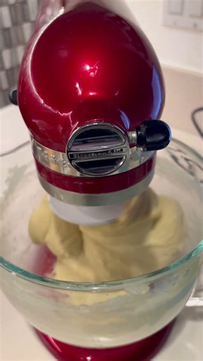 Caramel Pecan Sticky Buns #homemade #cinnamonrolls #pecans #caramel #sweettreat