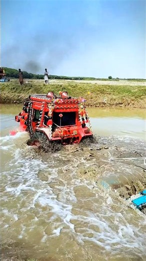 Belarus 510 tractor paani ko cross krte huwe☝🏻| Belarus 510 tractor crossing water😱| #tractor