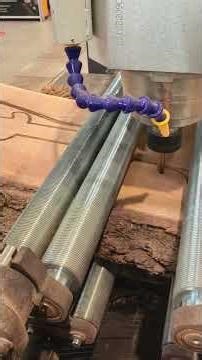 Auto cutter for wood log panel