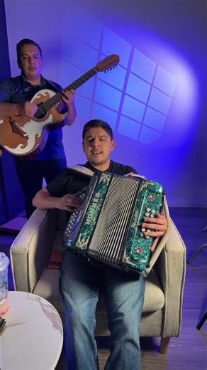 El costal lleno de piedras #corridos #musica ￼Live highlight