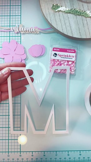 DIY Mama Shaker Cake Topper Tutorial