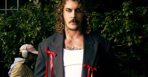 Keli Holiday - Dancing2 (official music video)