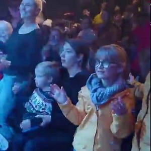 1.4K views · 13 reactions | Experience the magic of Christmas here at Santa's Winter Wonderland! Get ready for the ultimate festive family adventure ❄️ Don't miss out ➡️ https://hubs.la/Q01tkVrD0 | SnowDome | Facebook