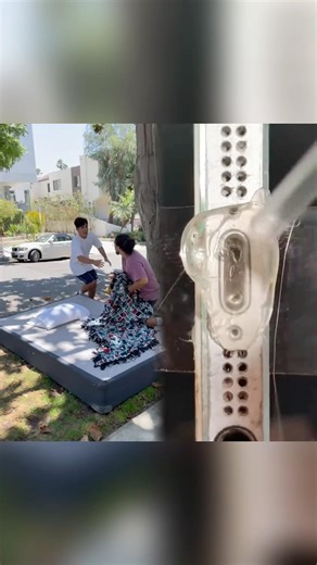 Honesty test behind the scenes 😯 #public #socialexperiment #honestytest