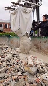 Watch this sludge drip Partner: stenernhugger IG: https://www.instagram.com/mud_slam/ | Science, Tech and Universe