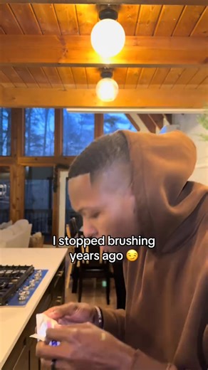 💎 Ready for that confident smile glow? SNOW’s P Strips make it easy to refresh your smile anytime, anywhere 😍 Perfect for on-the-go touch-ups or a quick boost before a night out ✨ Grab yours today — offer ends soon! ⚡ | SNOW Teeth Whitening