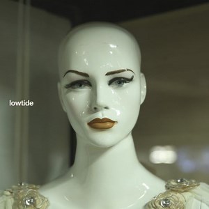 Lowtide - Julia / Spring (2015) [Single]