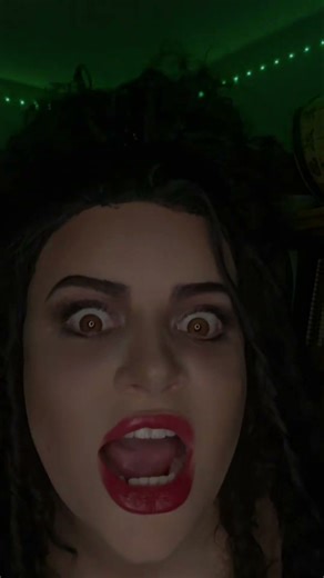 Bellatrix Lestrange Youmacon Day 1 /Halloween #youmacon #cosplay #bellatrix #harrypotter #halloween