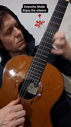 Enjoy the Silence by Depeche Mode -intro Another arrangement in progress! This one turned out to be one of my most challenging. There’s something about #depechemode synth pop sound and beautiful melodies that I really enjoy arranging. Check out my full arrangement of “Shake the Disease” on my YouTube page (link in comments) and subscribe. In the next couple of weeks I’ll upload the full “Silence” arrangement and a tutorial (!) explaining the process. In the intro I’m playing the upper arpeggio w