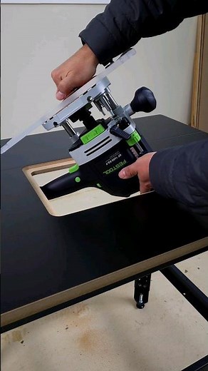 The Festool Router Table Insert Plate #woodworking #routertable #festool