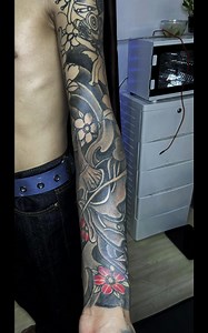 White Studio Tattoo on Reels | Facebook