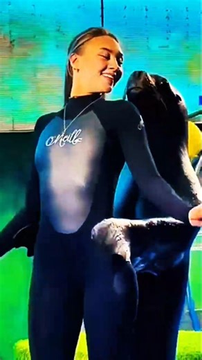 #dolphinarium #odessa Senorita и Senor (усатый)🐈