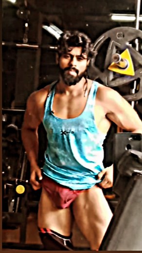 Deepak Jaiswal on Instagram: "Last month of off-season get ready for next level physique with full of flesh and amazing sex appeal  @justdeepak__ . . #bodybuilding #gym #legday #mensfashion #hot #model #reels #reelkarofeelkaro"