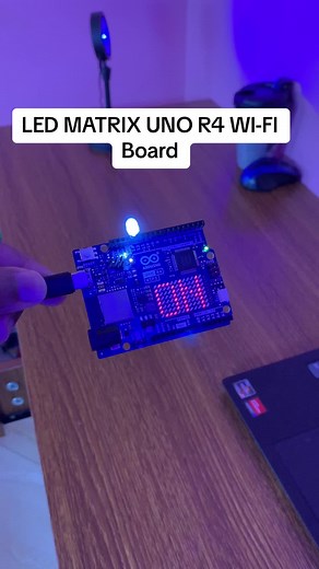LED MATRIX ARDUINO UNO R4 WI-FI Board #electronics #engineering #arduino