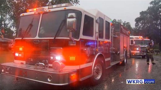 Foley police, fire departments respond to smoke at local business