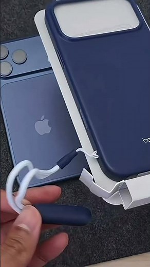 Apple Beats Iphone 17 Pro Max Case Unboxing