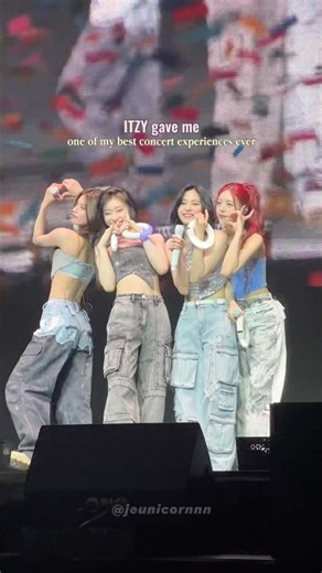 VIP First Row @ ITZY’s concert #kpop #kpopconcert #itzy #concert #kpopidol #kpopgroup #kpopalbum