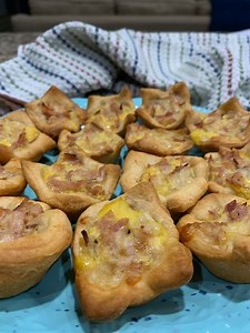 56K views · 506 reactions | Classy ham and cheese appetizer Elevate the party tray with these easy, ham and swiss cups. #ham #appetizers #PartyTime #tasty This original video was produced by Network Media, LLC and Karen Hoke. | Home Hacks & Easy Snacks | Facebook