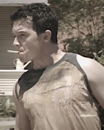 s3 mickey>> (fake smoking!!)