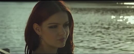 Ariel Winter and Burt Reynolds star in Dog Years trailer