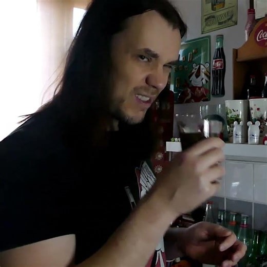 Opening the Ghostbusters Afterlife Promotional Hi-C Ecto Cooler