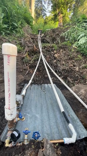 DIY Off-Grid Ram Pump 🤝🛠💦 • Today I changed the location of the ram pump on the homestead again in an effort to increase efficacy. Since my last ram pump reel I’ve learned the length of the drive pipe directly influences the speed of your ram pump cycling.. The longer the drive pipe the slower the pump cycles which means less water being pumped up the mountain.. So I changed the location of my ram pump and shortened my drive pipe from 160ft to 23ft. This change doubled the water output at the