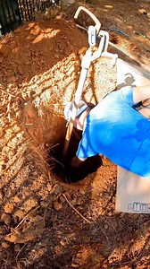 Replacing a leaking yard hydrant 🌱💦 Removing an old frost proof yard hydrant for a client and installing a new one along with a new isolation valve #serviceplumber 📲 𝗳𝗼𝗹𝗹𝗼𝘄 @theplumberlorian 𝗳𝗼𝗿 𝗺𝗼𝗿𝗲! . . . #plumber #plumber #plumbingrepair #homerepair #satisfying #fyp #asmr #plomero #plomeros #diy | The Plumberlorian