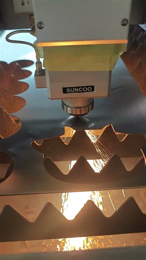 Metal Plate Fiber Laser Cutting Machine #laser #lasercutting