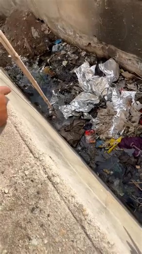 Kawish Parekh on Instagram: "#kawishparekh #grandoperation #foryoupage #anayamobilemarket #reelviral"