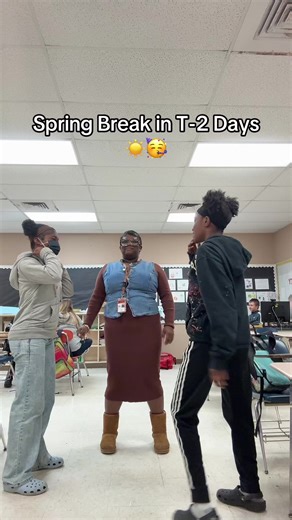 Speed up the next 2 days and slow down next week 😩 I’m so excited for this break 🥳🥳🥳#teachersoftiktokfyp #springbreak