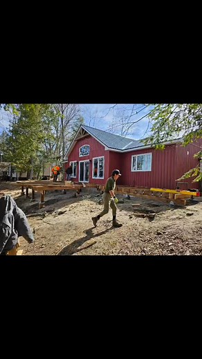 We build decks that elevate every moment ❤️💯 #DeckGoals #HomeImprovement #construction #constructionlife | JC Contracting Group