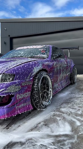 When ever I see these 2 sitting in my driveway 👀 #thrashgaragenz #thrashgarage #cars #cartok #modifiedcars #jdm #jdmcars #drift #driftcars #turbo #widebody #workwheels #nissan #schassis #silvia #240sx #200sx #toyota #subaru #gt86 #brz #frs