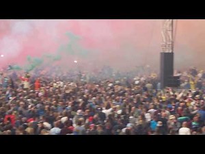 The Stone Roses - I Wanna Be Adored Live @ Hampden Park