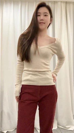 新年宅家OOTD 一抹红拿捏慵懒松弛感❤️‍🔥 #ootd #newyear #foryou