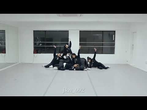 CHUNGHA - "Gotta Go (벌써 12 시)" Dance practice mirror